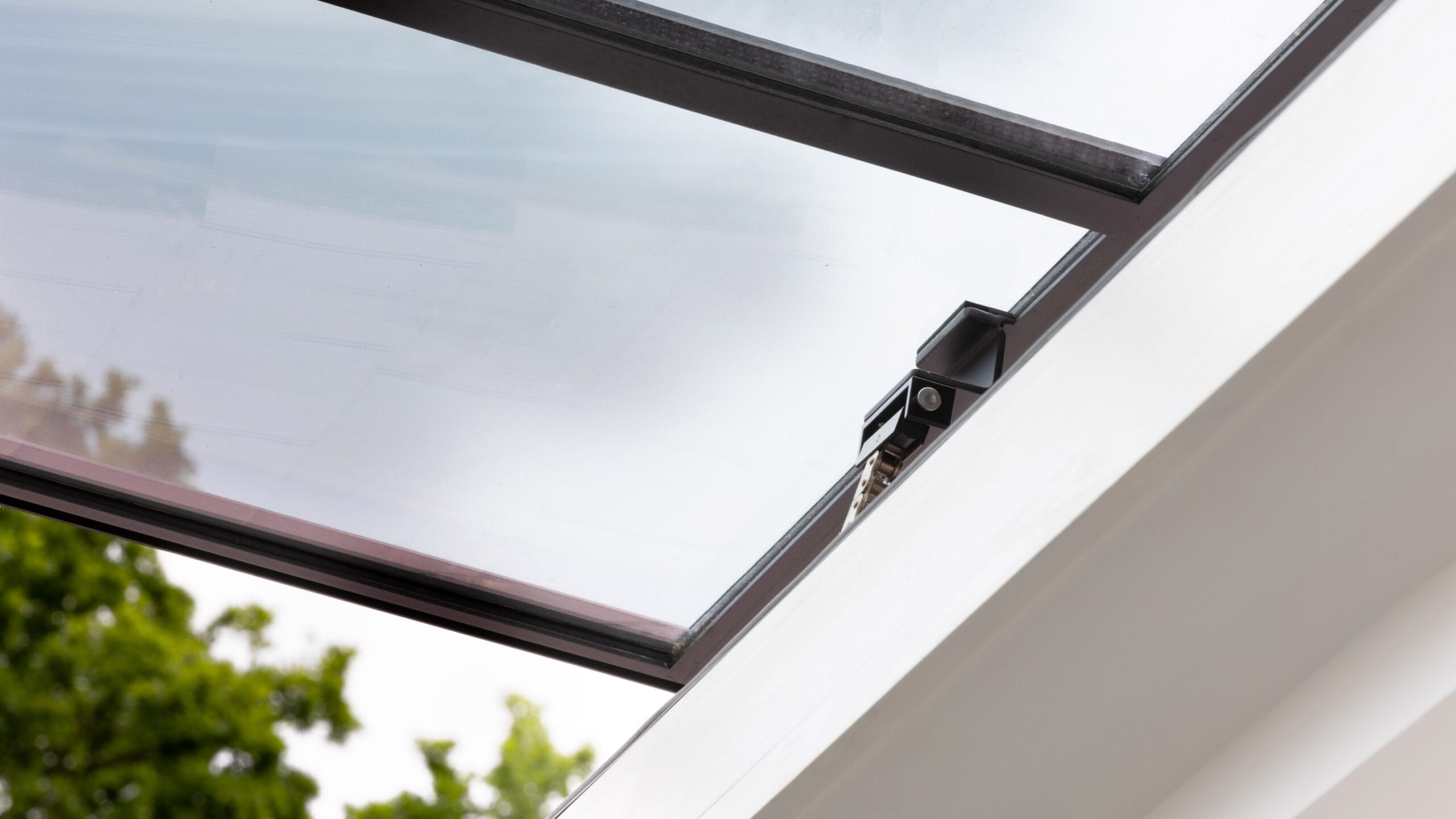 سقف متحرک شیشه ای | قیمت 1404